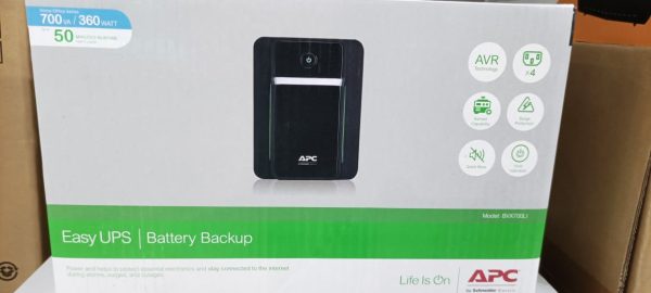 Onduelur APC Easy UPS BVX 700VA 230V AVR – Image 2