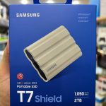 SAMSUNG SSD PORTABLE T7 SHIELD 2TO - DISQUE DURE EXTERNE - TYPE C- 1050 MO/S - ETANCHE - WHITE