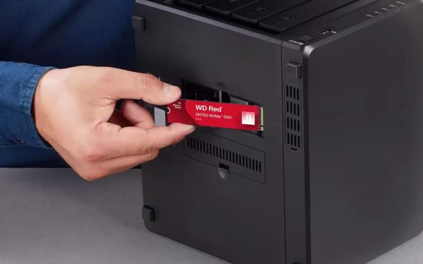 WESTERN DIGITAL SN700 - SSD M.2 RED 4TO - 2280 NVME PCIE 3.0 X4 - 3400 Mos -NAS & BAIE DE STOCKAGE – Image 3