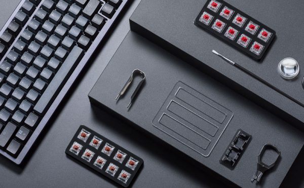 ASUS ROG AZOTH - CLAVIER MÉCANIQUE - COMPACT 75% - ROG NX RED - USB - BLUETOOTH - ECRAN OLED - RGB – Image 3