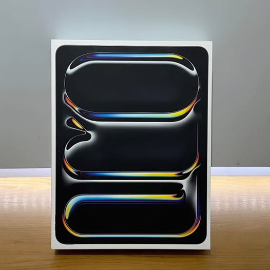 APPLE IPAD PRO M4 2024 - 256 GO CELLULAR 5G + WIFI - 13" ULTRA RETINA XDR -12 MPX 4K - USB-C - BLACK - SCELLÉ – Image 3