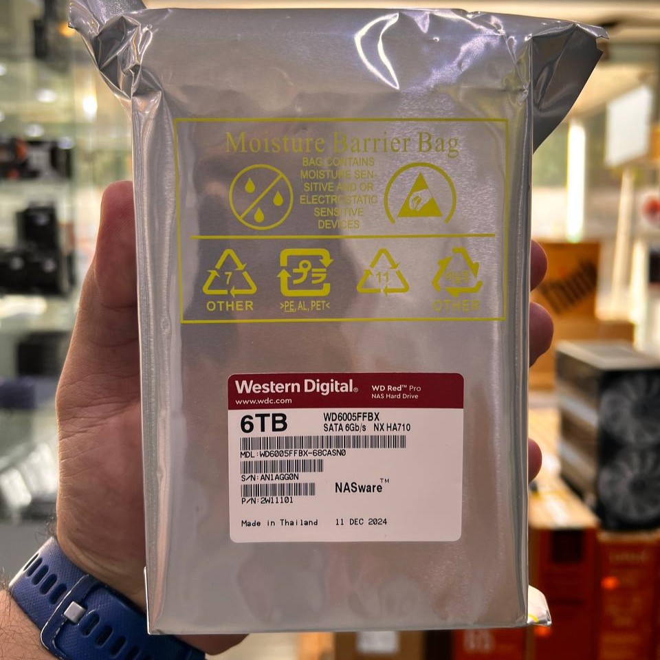 WD RED PRO NAS WARE 6 TB - DISQUE DUR HDD 3.5" - 7200 RPM - SATA 6 GB/S - 256MB CACHE - WD6005FFBX – Image 3