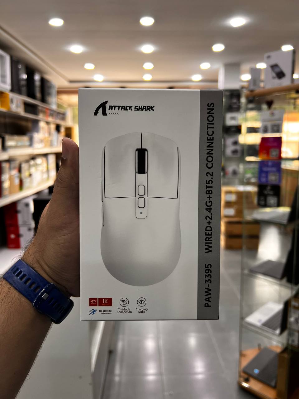 ATTACK SHARK R1 - R1-MOUSE - SOURIS FILAIRE & SANS FIL - BLUETOOTH 5.2- USB 2.4G - 6 BOUTONS - 18000 DPI - 1000HZ - BLACK