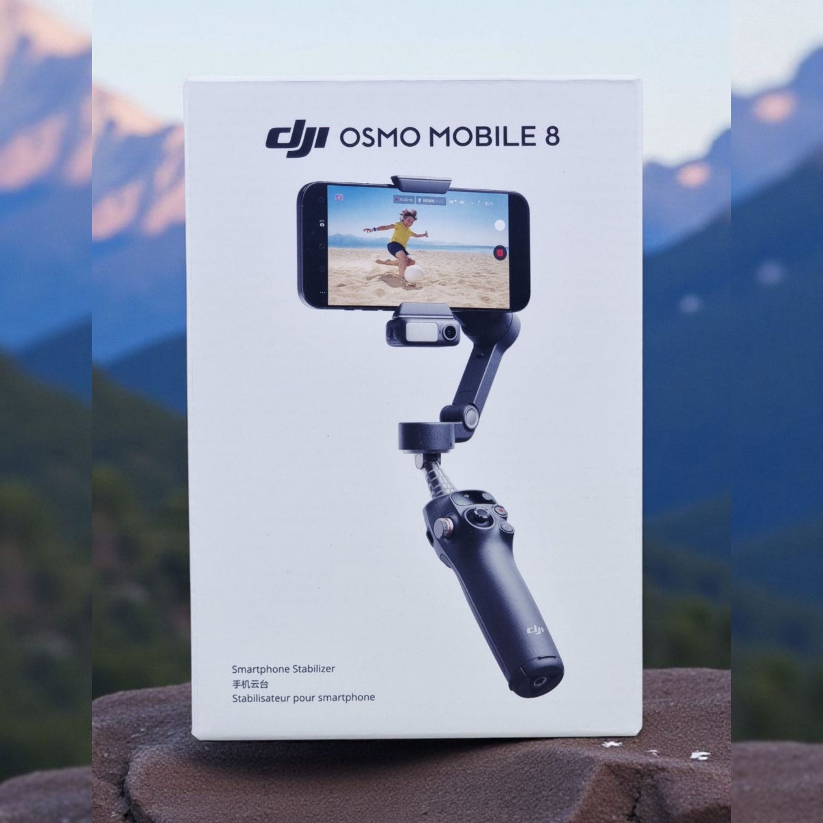 DJI OSMO MOBILE 8 - STABILISATEUR SMARTPHONE - BLUETOOTH - PLIABLE - AMAGNÉTIQUE - PORTRAIT/PAYSAGE