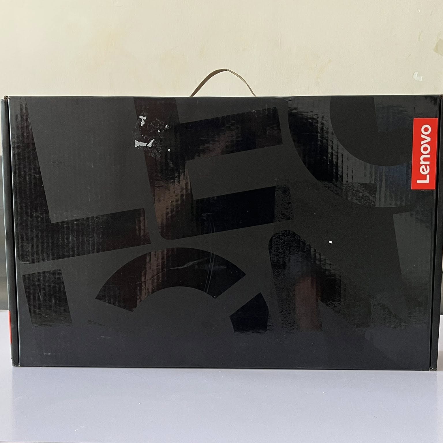 LENOVO LEGION PRO 7 16AFR10H - RYZEN 9 9955HX - 32GB RAM - 2TB SSD - RTX 5070 TI - 16" 2.K OLED 240HZ QHD+ - WIN 11 – Image 4